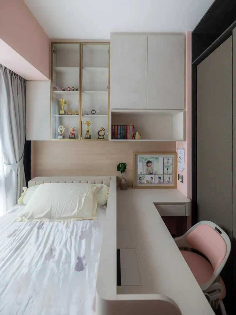 Build a Workspace Into the Bedroom