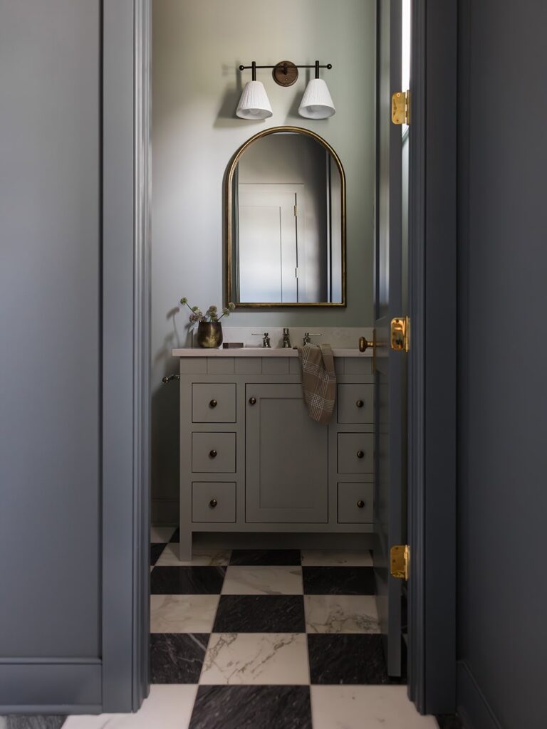 Gray-Blue Color Drench